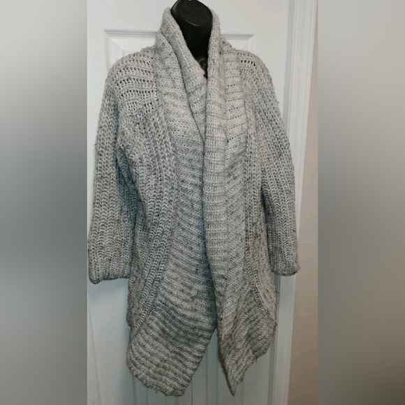 Elsamanda Alpaca blend cardigan - Picture 2 of 6